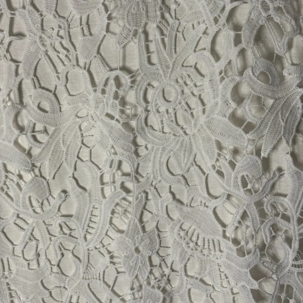 Chelsea & Theodore White Floral Lace Sheath Dress Size 4 - Picture 3 of 5